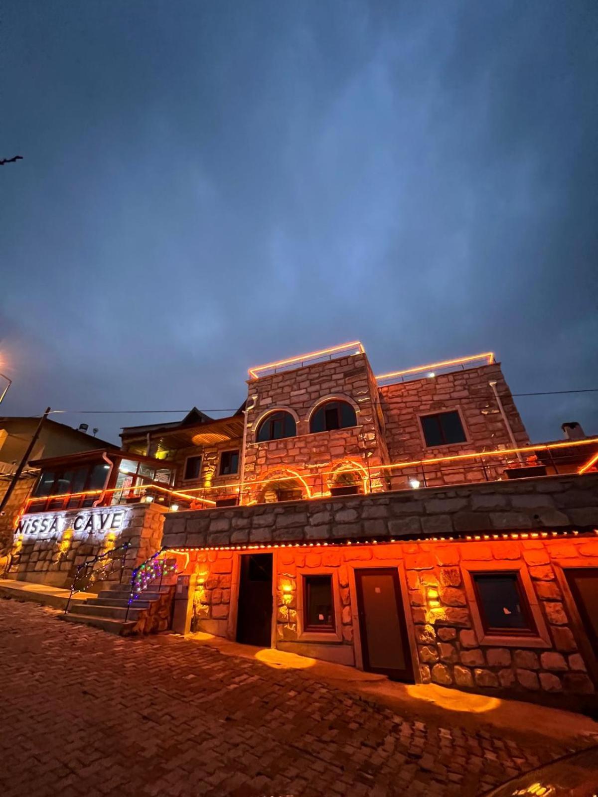 Hotel Nissa Cave Göreme Exterior foto